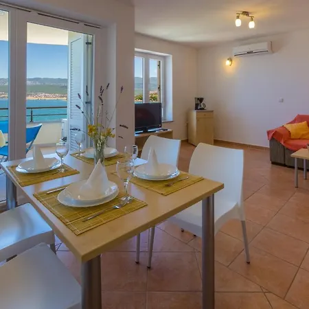 Dakovic Tihana * Šilo