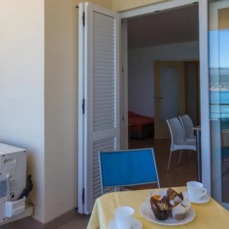 Apartment Dakovic Tihana *